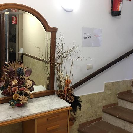 فندق Hostal O Labrador O Hospital المظهر الخارجي الصورة