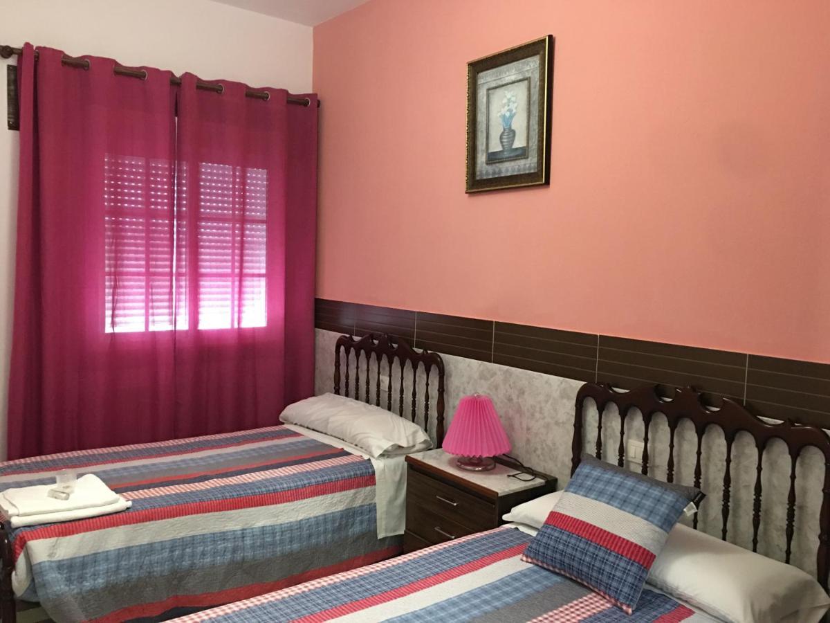 فندق Hostal O Labrador O Hospital المظهر الخارجي الصورة