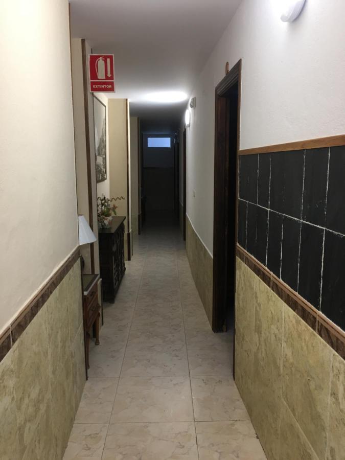 فندق Hostal O Labrador O Hospital المظهر الخارجي الصورة