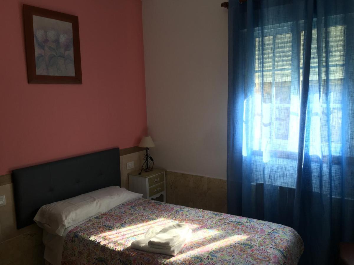 فندق Hostal O Labrador O Hospital المظهر الخارجي الصورة